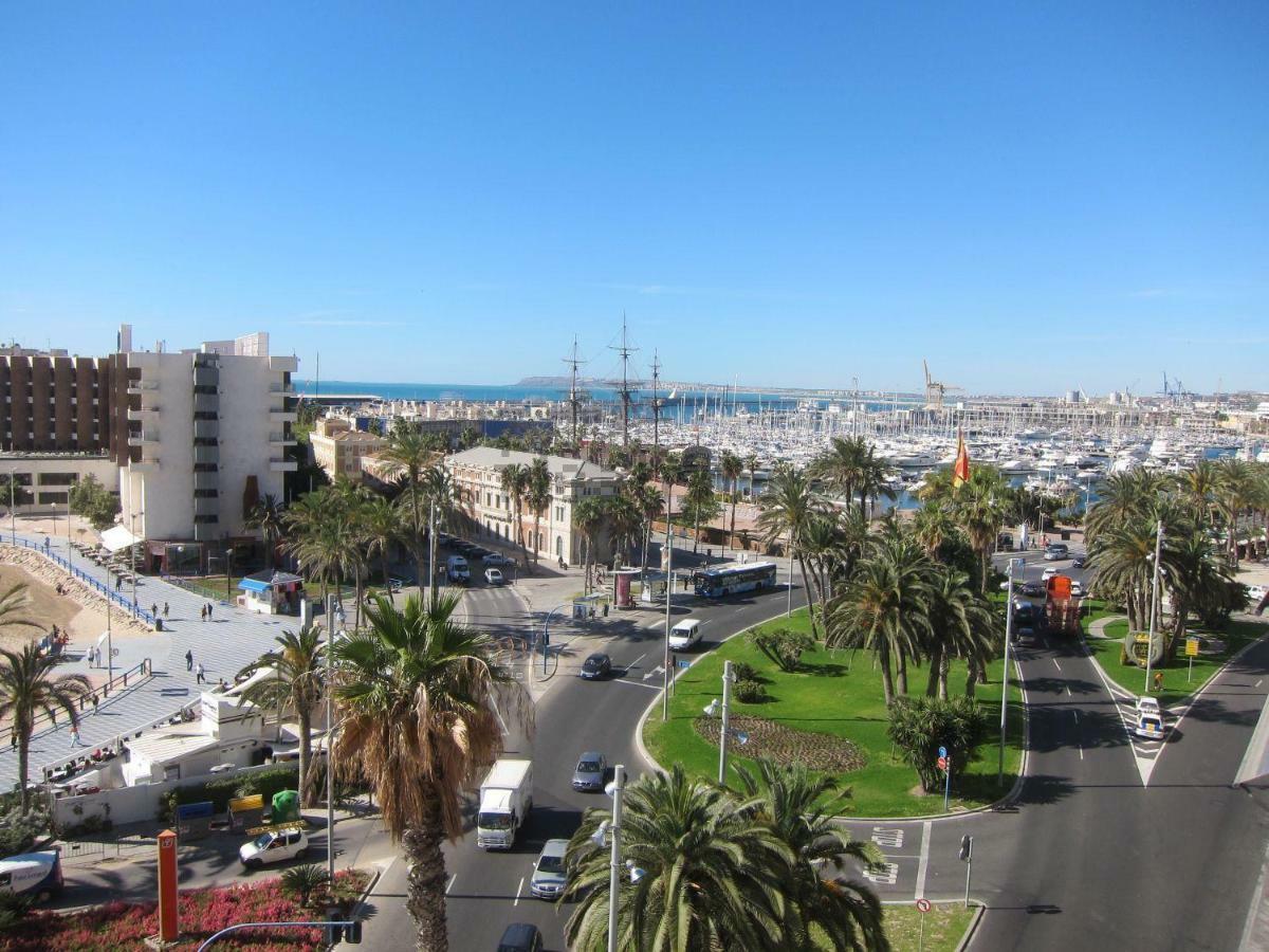 Beach, City Center And Entertainment 알리칸테 외부 사진